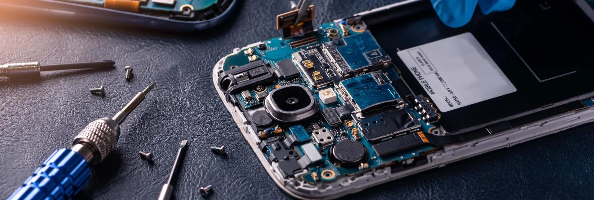 Britco & Bridco: Handheld Devices (Handset & Tablets) Technician Course | Classroom